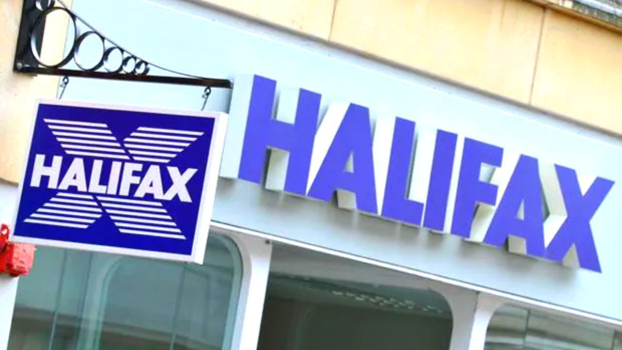 Halifax Clarity Card Application: Top 5 Benefits and How to Order